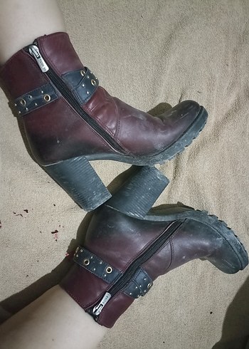 Venüs Bordo Deri Tokalı Blok Topuklu Kadın Bot