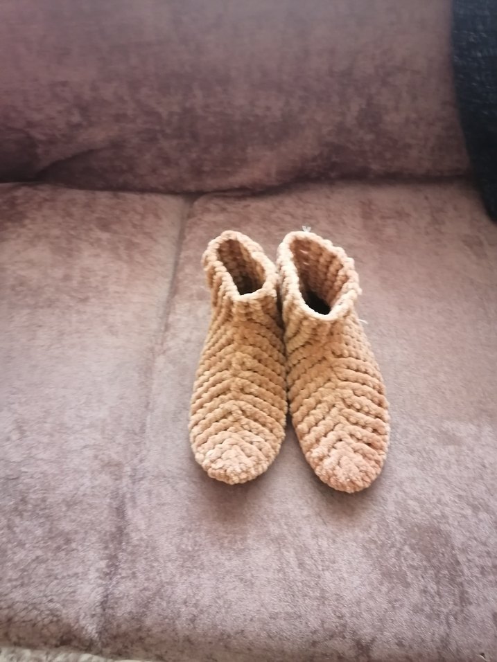 Bej Örgü Erkek Ev Botu - Görsel 5