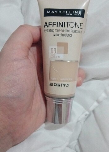 Maybelline affınıton fondöten 