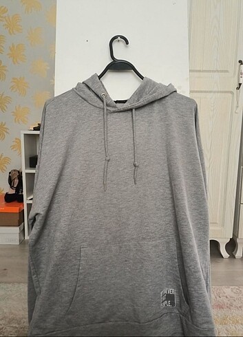 TRENDYOLMAN Sweatshirt 