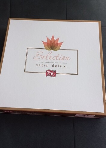 Taç nevresim takımı saten jakar - Görsel 2