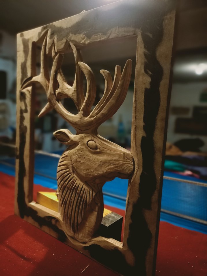 Ahşap Geyik Figürlü Çerçeve - Görsel 2