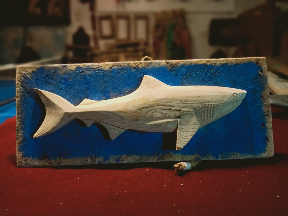 Mavi Ahşap Köpekbalığı figürü. - Görsel 4