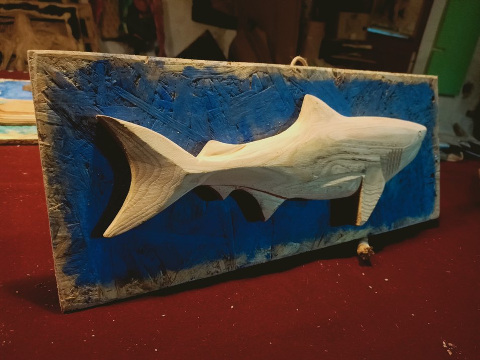 Mavi Ahşap Köpekbalığı figürü. - Görsel 3