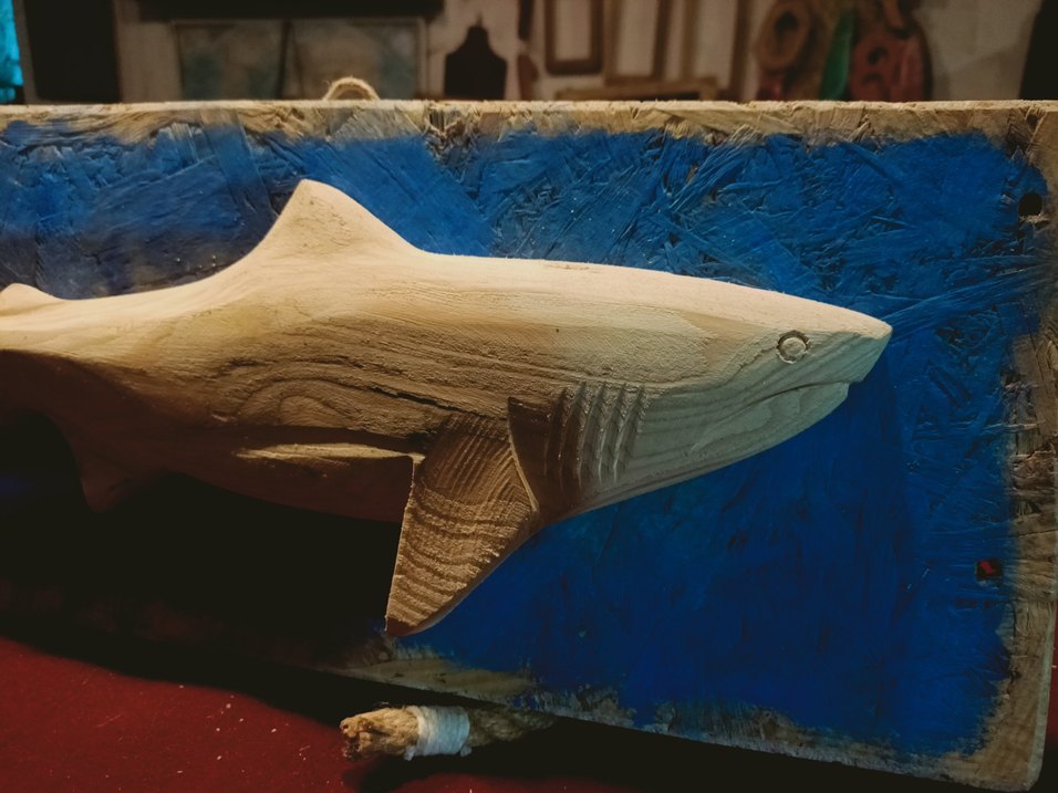Mavi Ahşap Köpekbalığı figürü. - Görsel 2