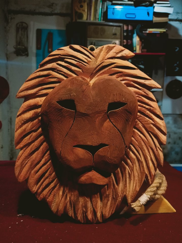 Kahverengi Ahşap Aslan Figürü - Görsel 5