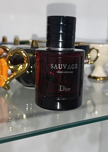 Dior Sauvage Erkek Parfümü 60ml - Görsel 7