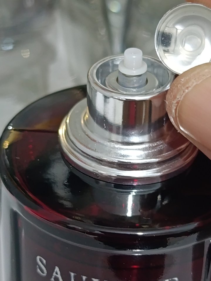 Dior Sauvage Erkek Parfümü 60ml - Görsel 3