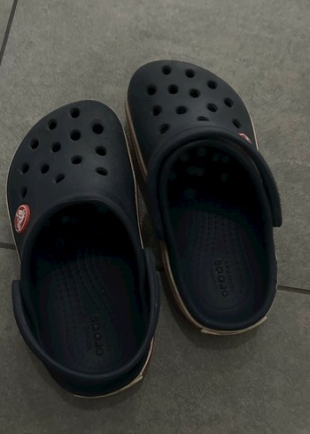 25 Beden Crocs terlik