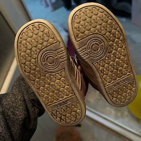 23 Beden adidas ayakkabi