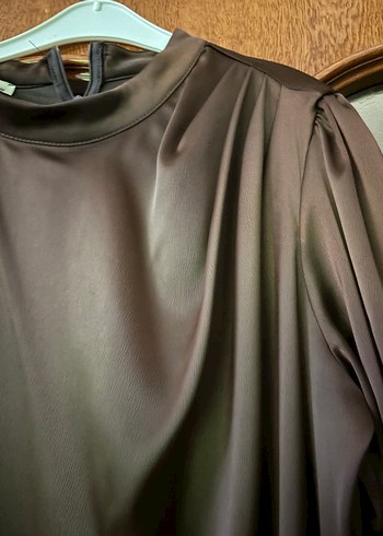 Kahverengi Saten Drapeli Uzun Abiye - Görsel 2