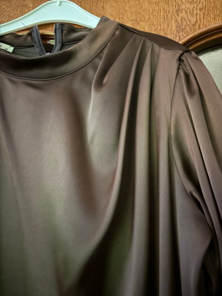 Kahverengi Saten Drapeli Uzun Abiye - Görsel 2