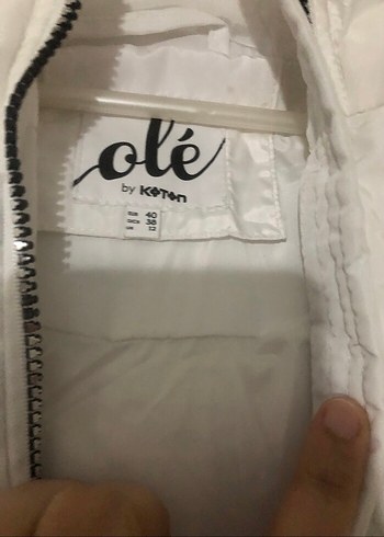 Beyaz Uzun Kadın Kışlık Mont Kürklü Kapüşonlu - Görsel 4