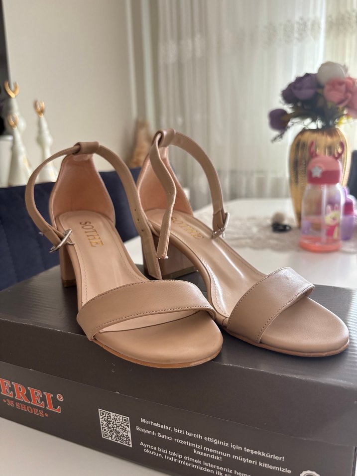 Bej Tokalı Kadın Topuklu Sandalet - Görsel 5