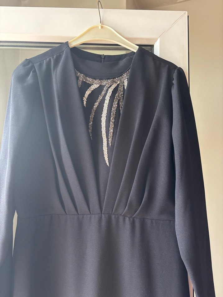 Siyah Drapeli Uzun Kadın Elbise - Görsel 2