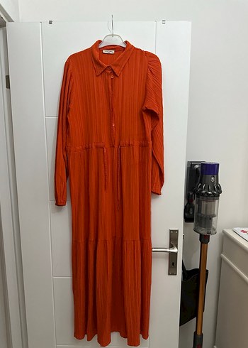 Turuncu Piliseli Uzun Keten Elbise - Görsel 7