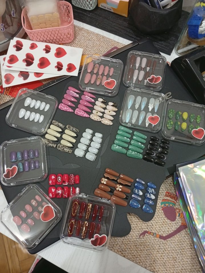 Çok Renkli Tırnak Süslemeleri Seti - Görsel 5