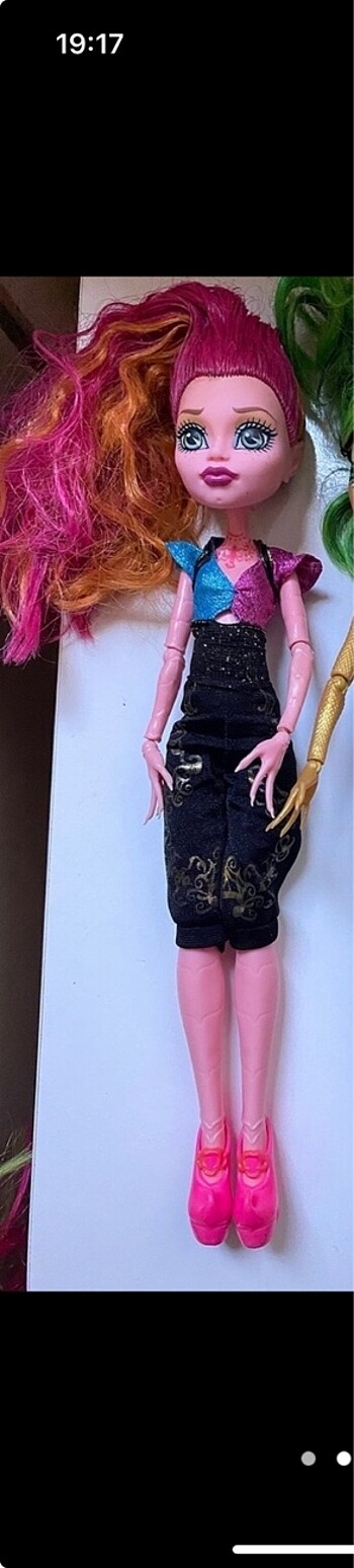 Monster high