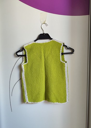 Yeşil Örgü Kız Çocuk Yelek - Görsel 2