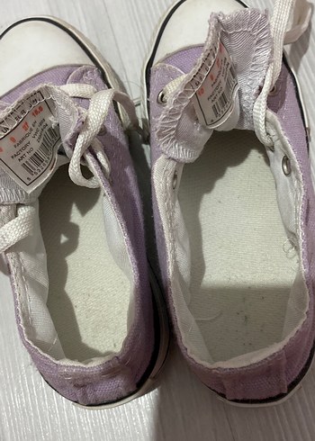 Kızlar için Lila Bağcıklı Spor Ayakkabı - Görsel 3
