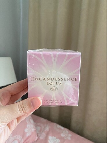 incandessence lotus
