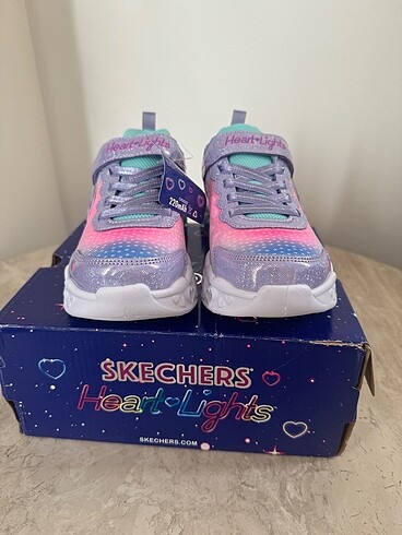 Skechers Isikli ayakkabi 32 numara - Görsel 6