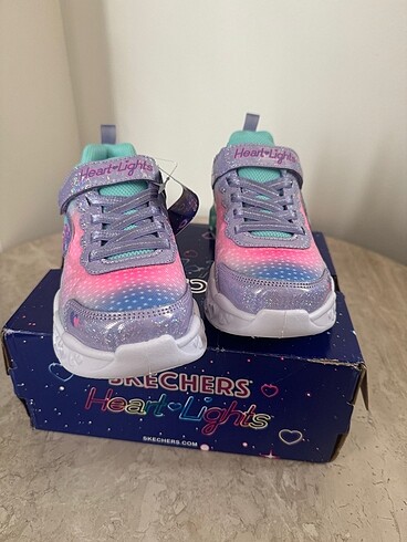 Skechers Isikli ayakkabi 32 numara - Görsel 9