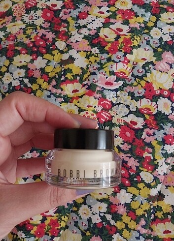 Beden BOBBI BROWN MAKYAJ BAZI