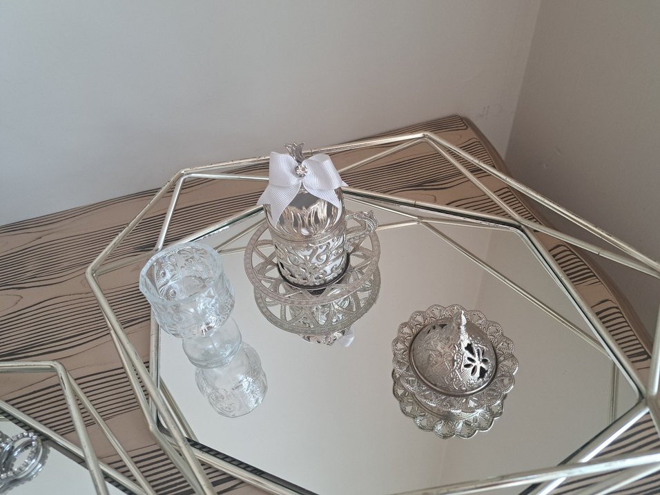 Gold Renkli Aynalı Dekoratif Tepsi Seti - Görsel 3