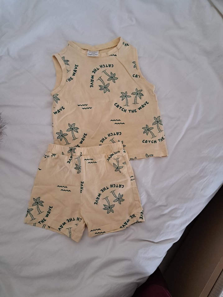 Bej Baskılı Düğmeli Erkek Tişörtü - Görsel 3