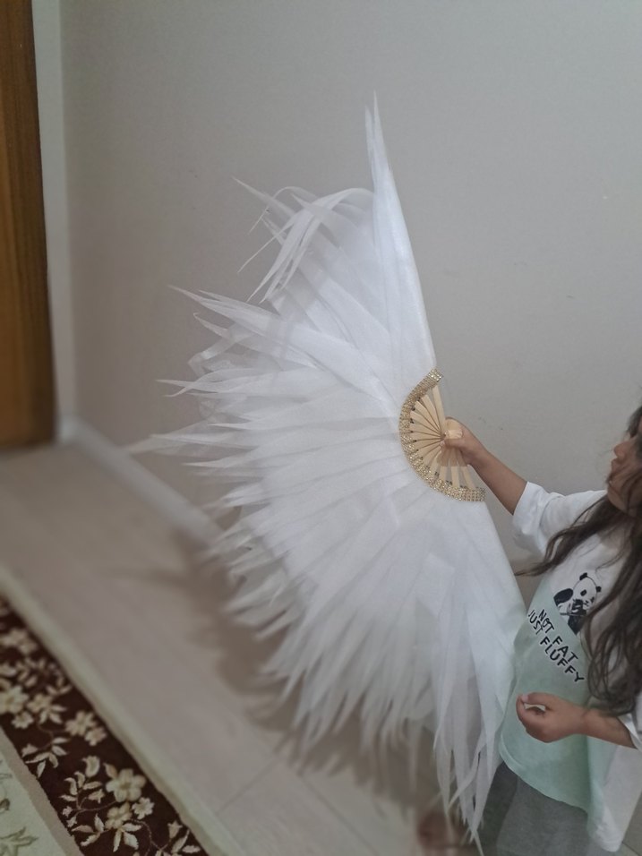 Beyaz Tüy Detaylı Yelpaze 8 adet fiyatıdır - Görsel 3