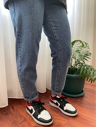 Koyu jean