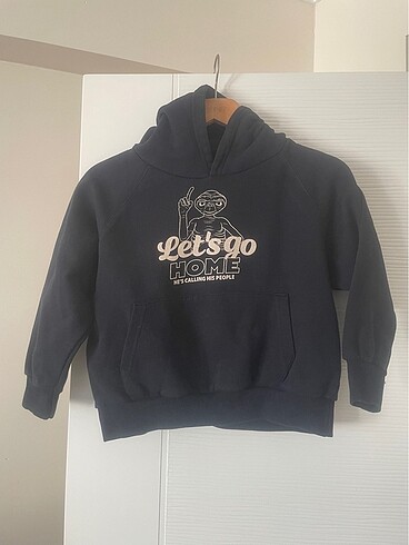 Zara sweatshirt