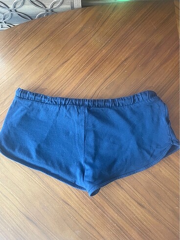 m Beden H&m mini penye şort