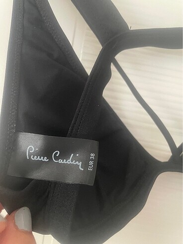 38 Beden siyah Renk Pierre carden bikini üstü