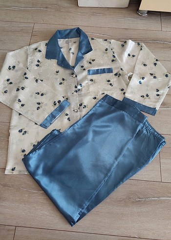 xl Beden Mavi lale desenli Kadın Pijama Takım