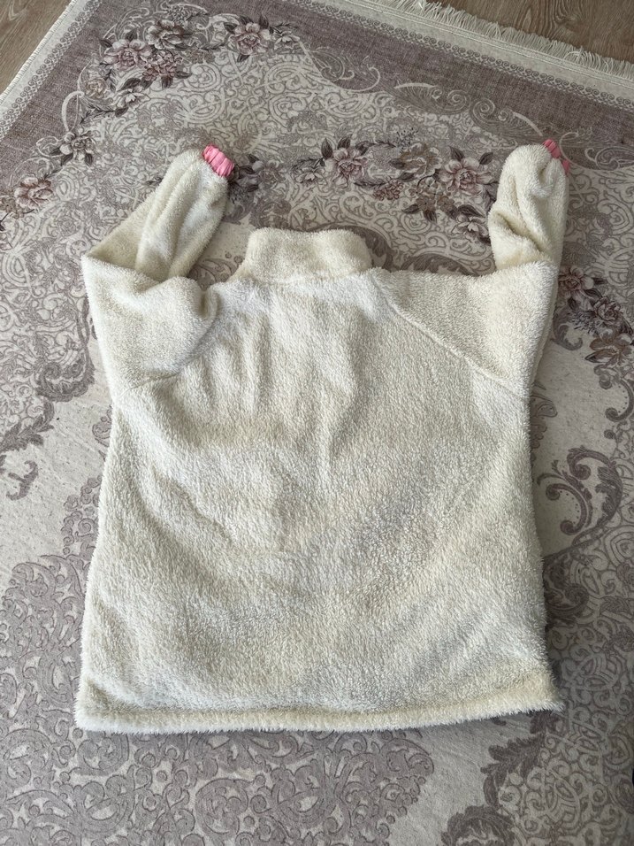 Kapüşonlu Beyaz Siyah Kadın Mont - Görsel 2