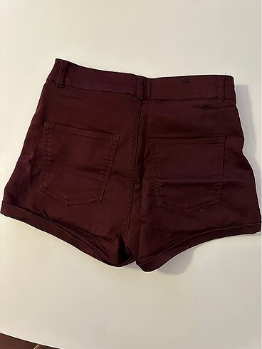 H&M Bordo mini şort H&M