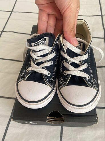 25 Beden siyah Renk Çocuk converse