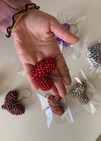 Renkli metalik ip kalp anahtarlık - Görsel 6