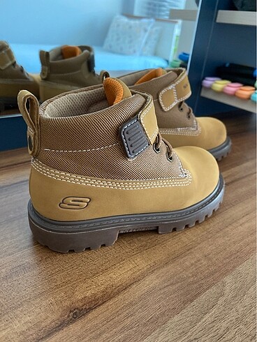Skechers Skechers Bot