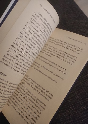 Beden Renk Adım Adım Proje Yönetimi - Richard Newton