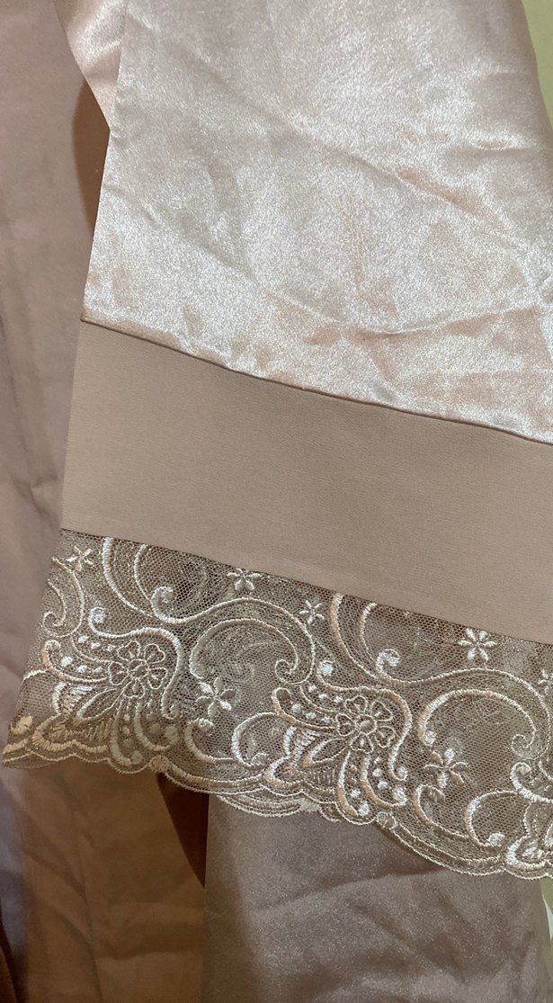 Parıltılı Nakışlı Uzun Kadın Sabahlık - Görsel 3