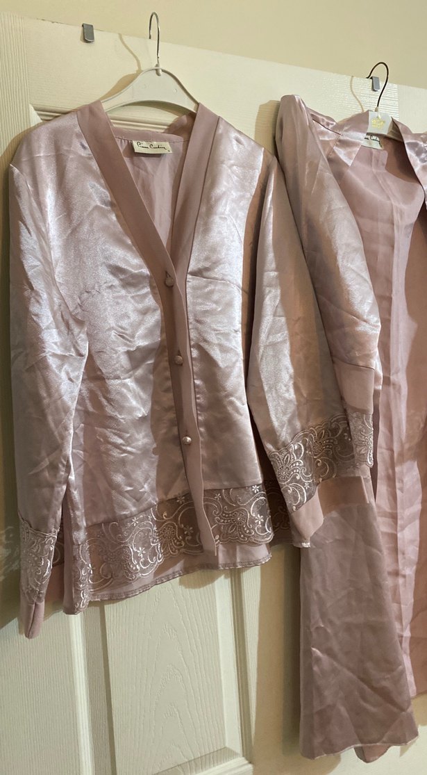 Parıltılı Nakışlı Uzun Kadın Sabahlık - Görsel 4