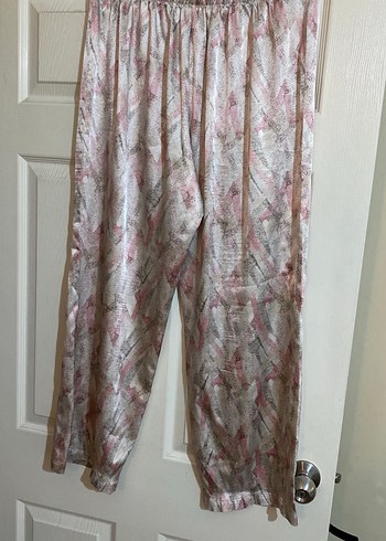 Bohem Tarzı Desenli Rahat Kadın pijama - Görsel 3