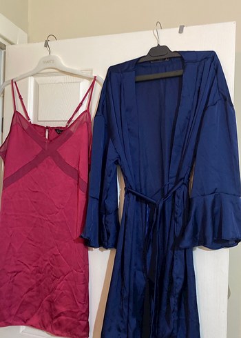 Mavi Midi Kadın Saten Sabahlık ve Bordo İp Askılı Gecelik - Görsel 2