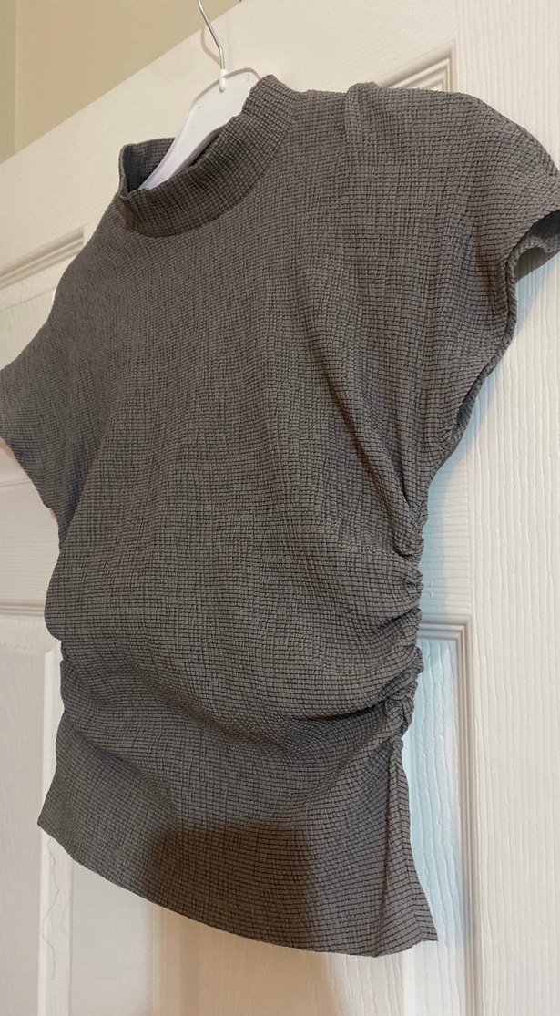 Gri  Piliseli Yarım Kol Bluz - Görsel 4