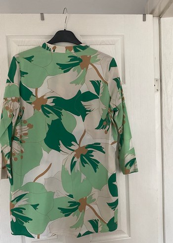 Yeşil Desenli Uzun Kollu V Yaka Kadın Gömlek - Görsel 4