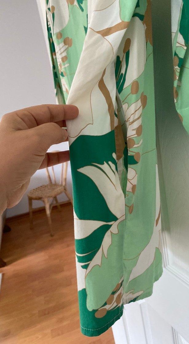 Yeşil Desenli Uzun Kollu V Yaka Kadın Gömlek - Görsel 5