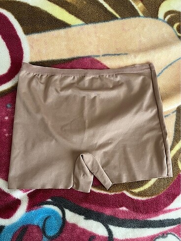 l Beden Boxer